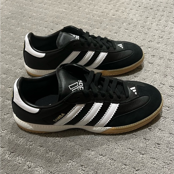 Adidas Samba Black and White Men's Shoes - Picture 2 of 11